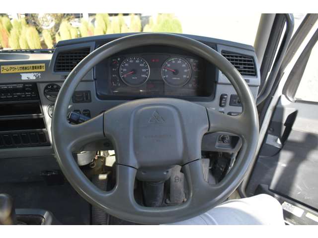 Mitsubishi Fuso Fighter 5