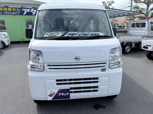 Nissan NV100 Clipper 6