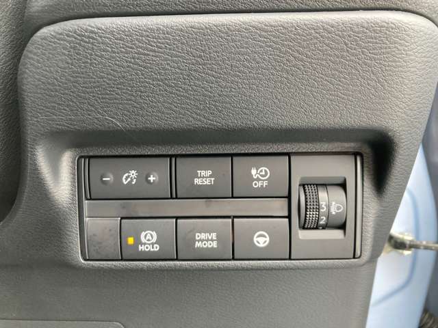 Mitsubishi eK X EV 8