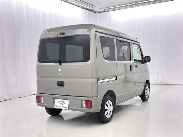 Suzuki Every 6