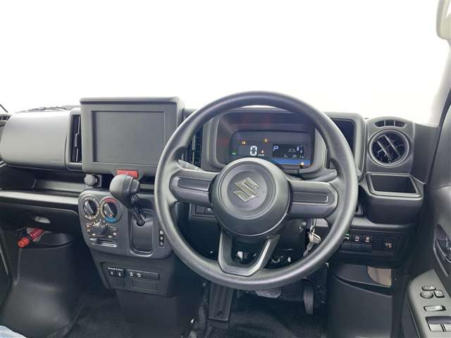 Suzuki Every 8