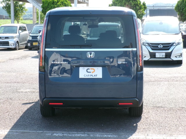 Honda Stepwgn 6