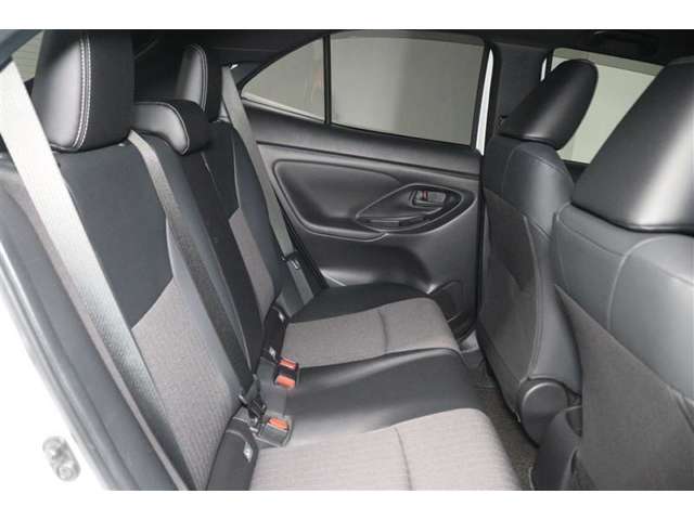 Toyota Yaris Cross 12