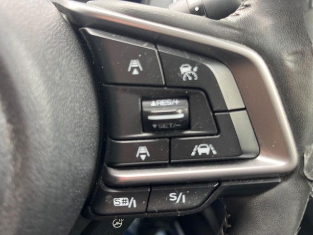 Subaru Legacy Outback 6