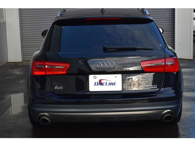 Audi A6 Allroad Quattro 8