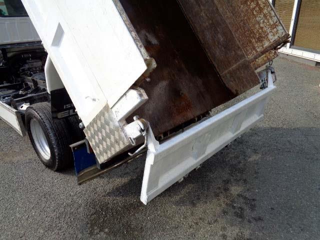 Isuzu Elf 11