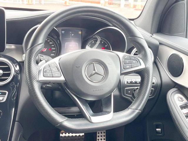 Mercedes-Benz GLC 12