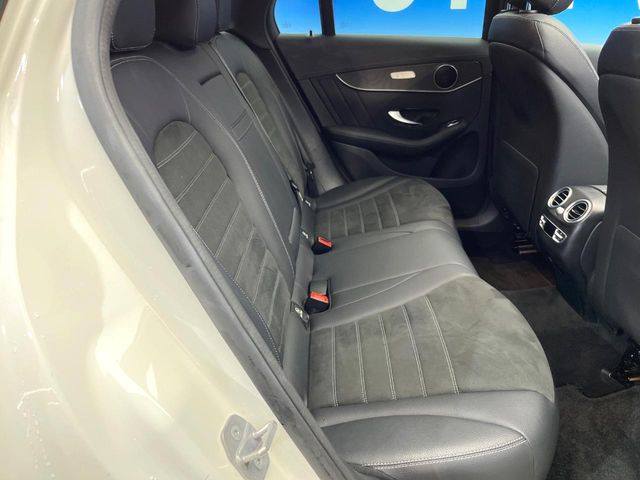 Mercedes-Benz GLC 10