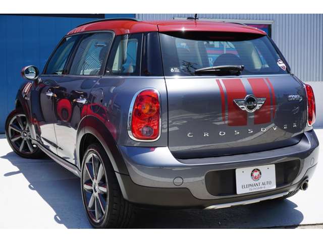 MINI Crossover 11