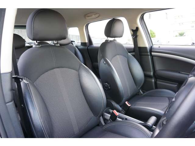 MINI Crossover 8
