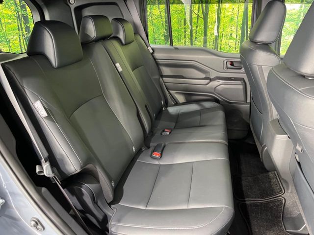 Toyota Land Cruiser FJ 9