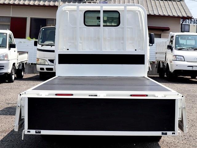 Toyota Toyoace 11