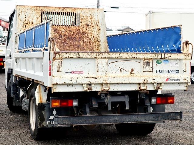 Mitsubishi Fuso Canter 2