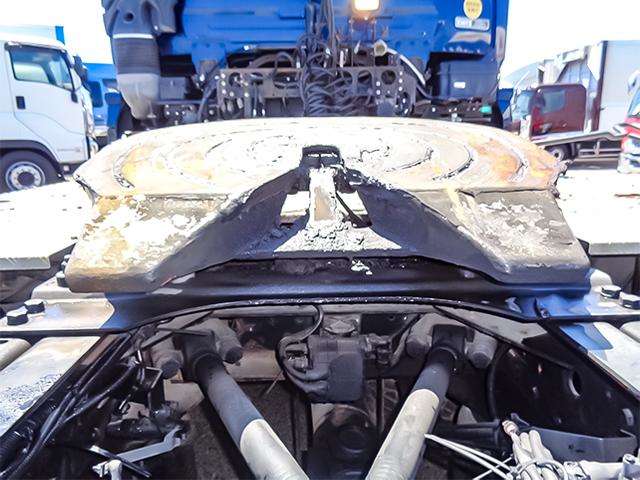 UD Trucks Quon 7