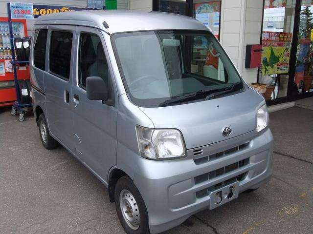 Toyota Pixis Van 3
