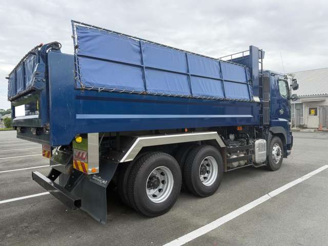 Hino Profia 6