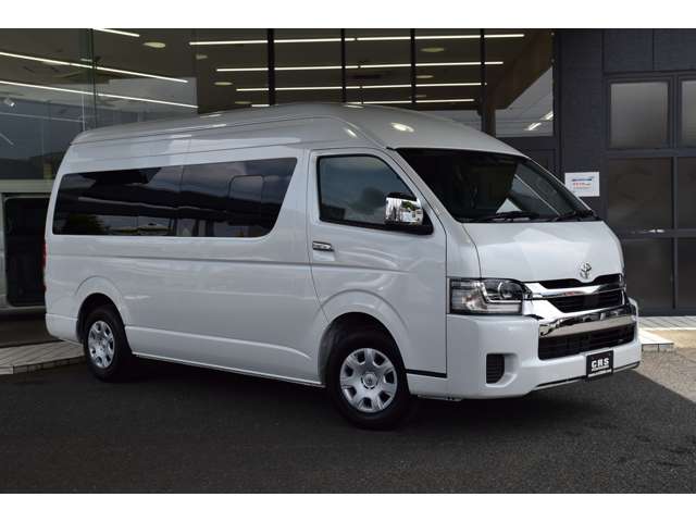 Toyota Hiace 6