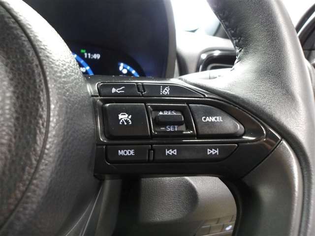 Toyota Yaris Cross 8