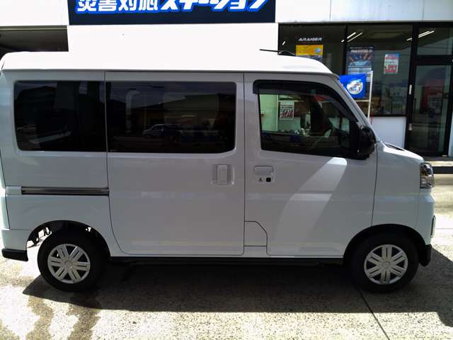 Daihatsu Atrai 4