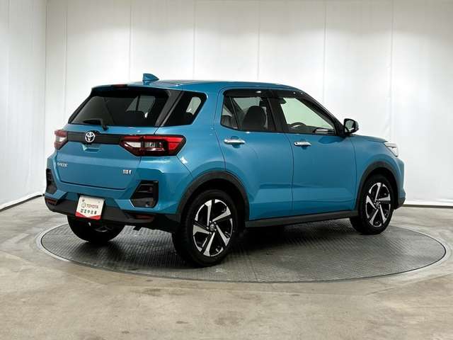 Toyota Raize 6