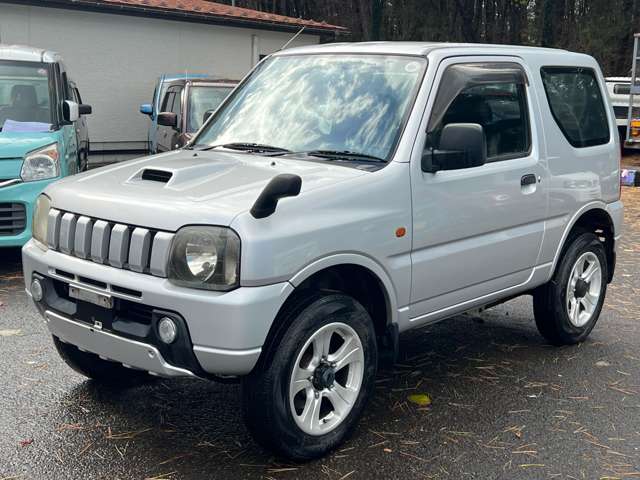 Suzuki Jimny 4
