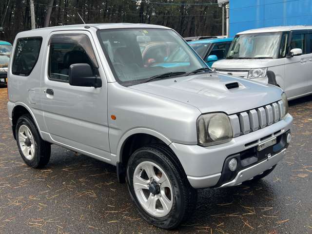 Suzuki Jimny 10