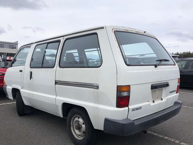 Toyota Town Ace Van 10