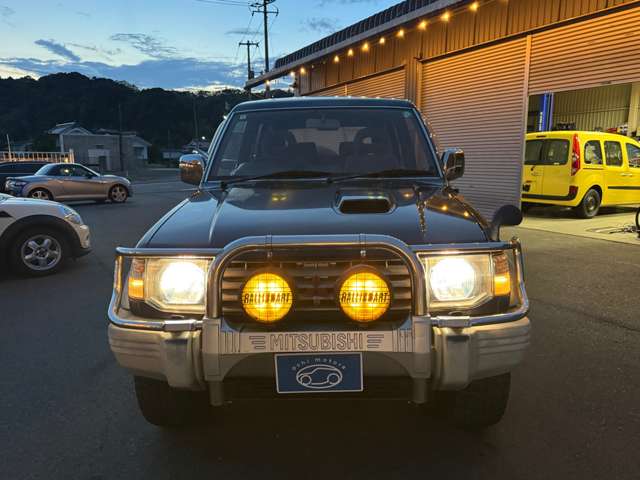 Mitsubishi Pajero 7