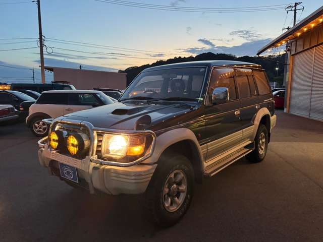 Mitsubishi Pajero 8