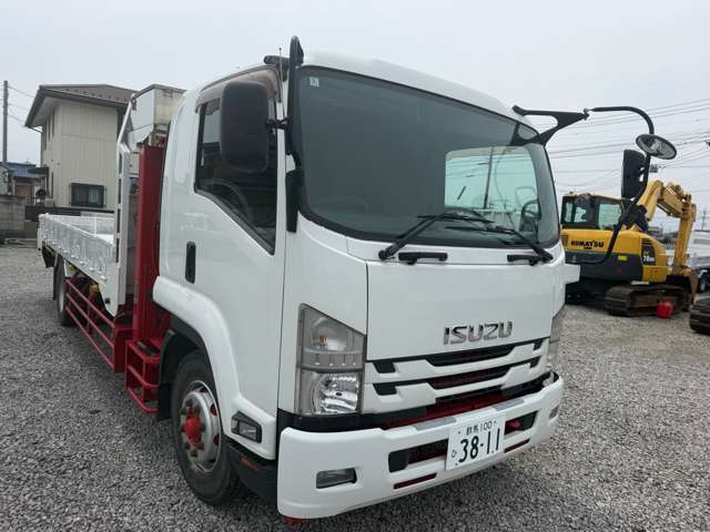 Isuzu Forward 3