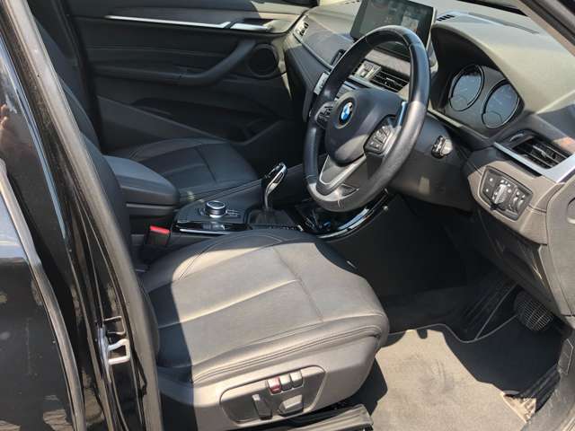 BMW X1 8