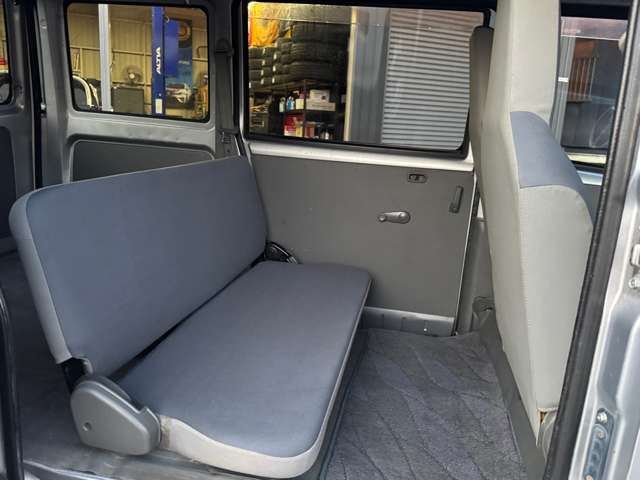 Mitsubishi Minicab MiEV 10