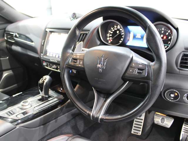 Maserati Levante 7