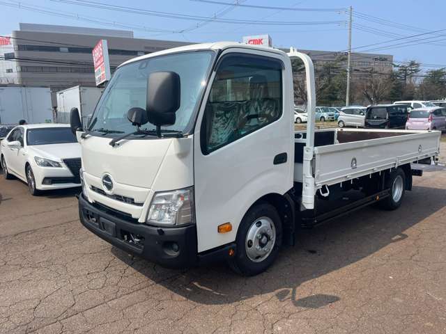 Hino Dutro 2
