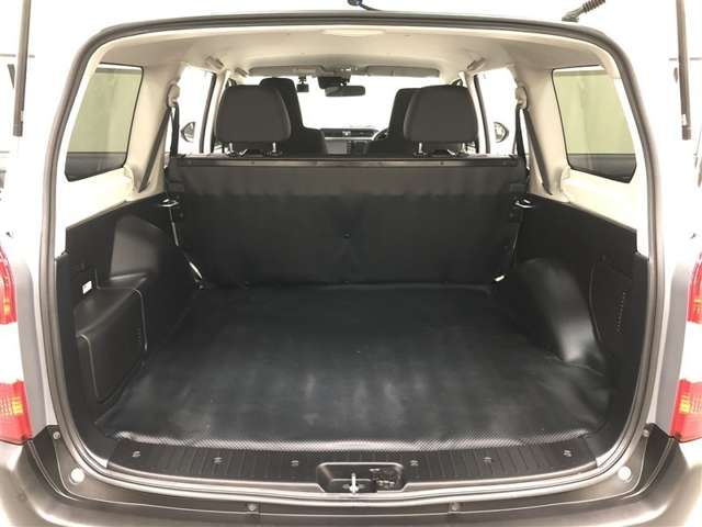 Toyota Probox Van 12