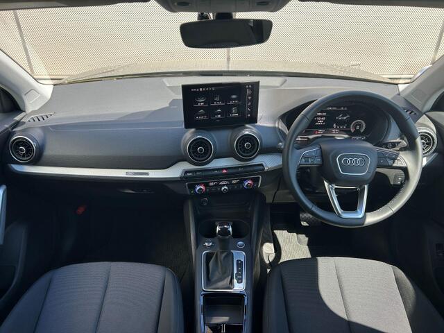 Audi Q2 6