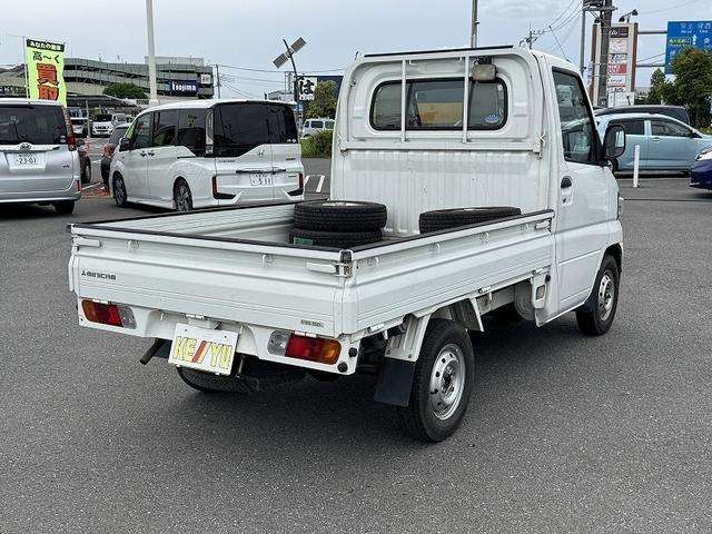 Mitsubishi Minicab Truck 6
