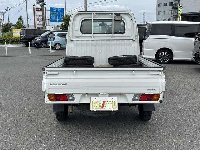 Mitsubishi Minicab Truck 7
