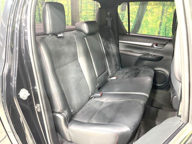 Toyota Hilux 10