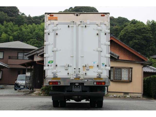 Mitsubishi Fuso Canter 5