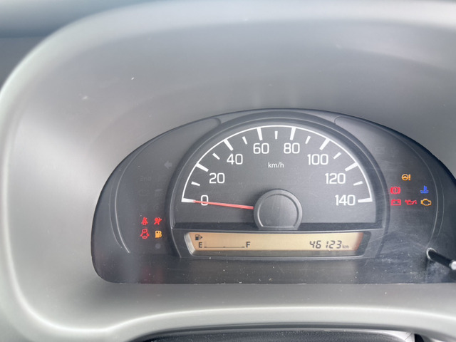 Nissan NV100 Clipper 4