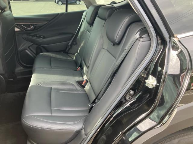 Subaru Legacy Outback 9