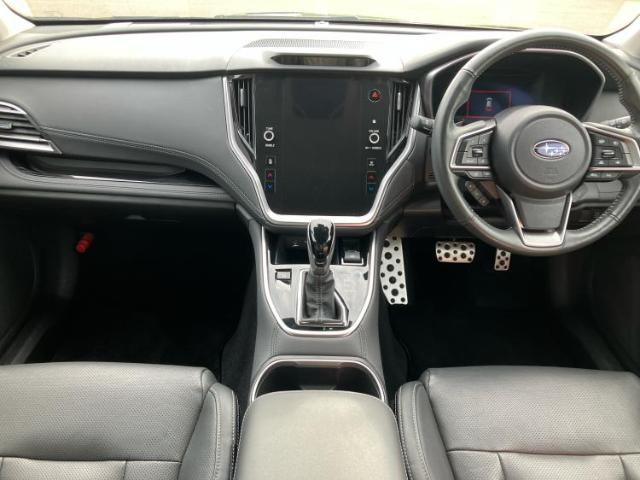 Subaru Legacy Outback 10