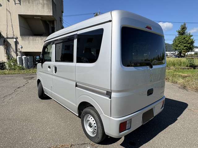 Suzuki Every 9