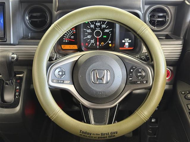 Honda N-VAN 9