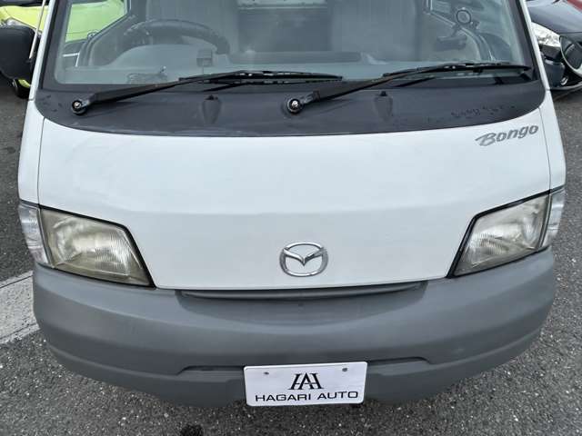Mazda Bongo Truck 4