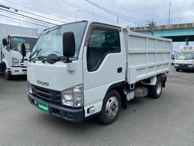 Isuzu Elf 2