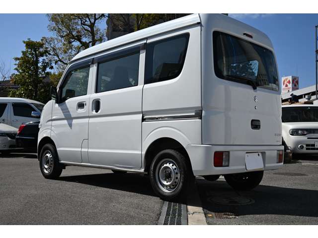Suzuki Every 8