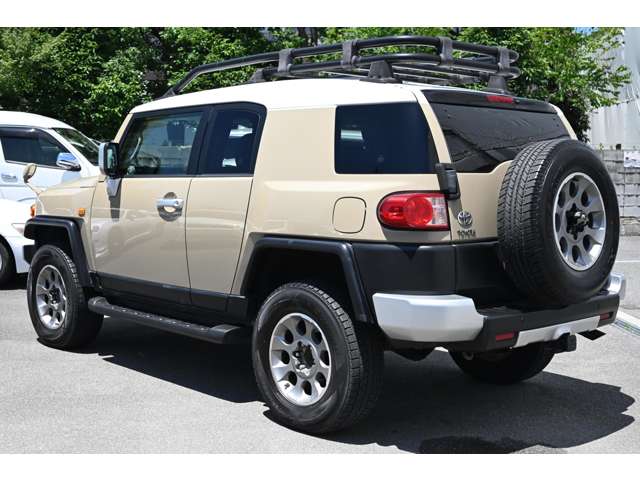 Toyota FJ Cruiser 9