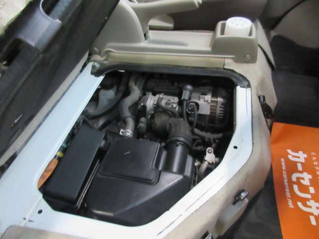 Nissan NV100 Clipper 4